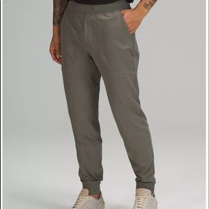 Lululemon Men’s ABC Jogger